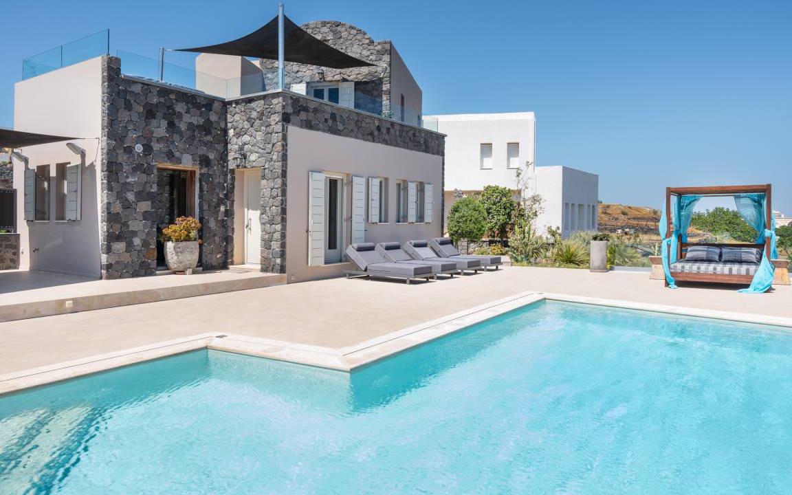 Vourvoulos House | 100 m² House ∙ 2 bedrooms ∙ 6 guests