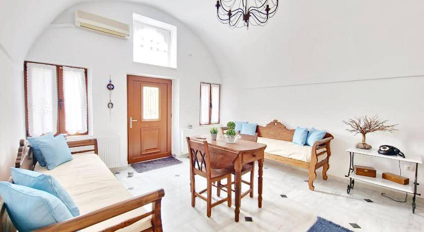 Episkopi Gonias House | 120 m² House ∙ 3 bedrooms ∙ 6 guests