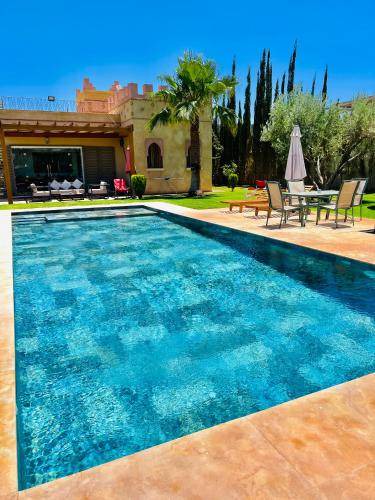 Lalla Takarkoust Villa | 2135 m² Villa ∙ 3 bedrooms ∙ 6 guests