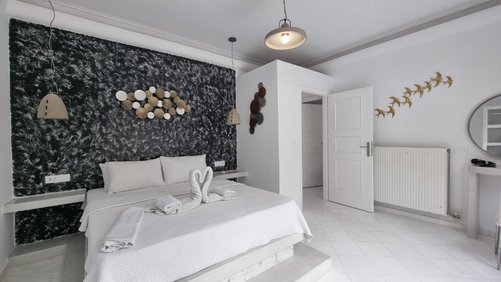 Perissa Apartment | 3 Bedroom House included free car rental