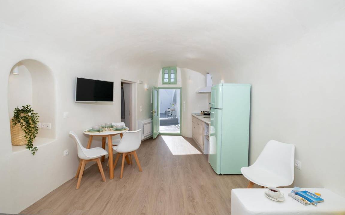 Pyrgos House | 42 m² House ∙ 1 bedroom ∙ 4 guests
