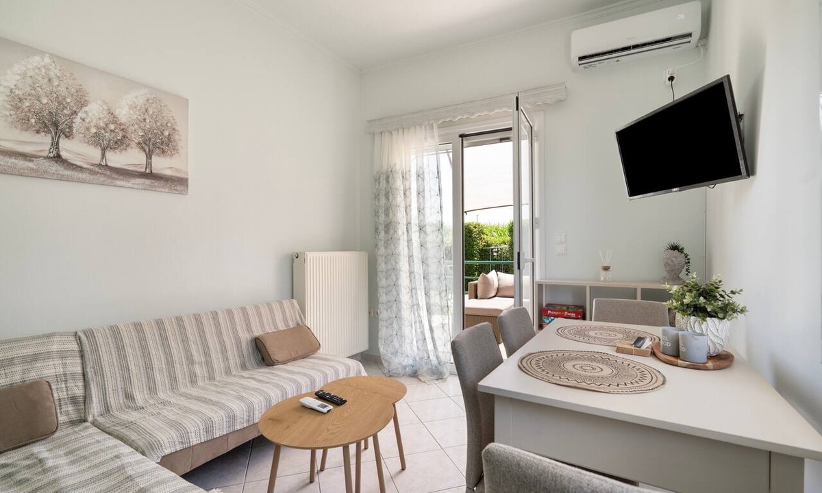 Kourouta House | A Casa D'Irene Country House with Terrace and Garden