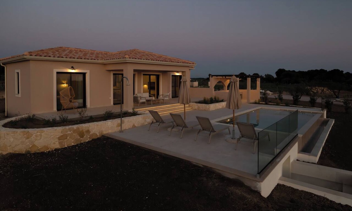 Kounopetra Villa | Alekos Beach Houses-Glafki Villa
