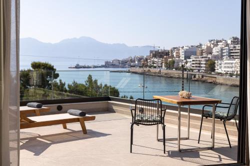 Agios Nikolaos Town Apartment | Ammoudi Suites