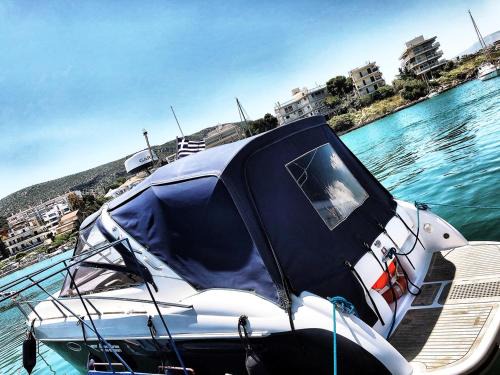 Porto Rafti Boat Rental | Antonia Family Cruise