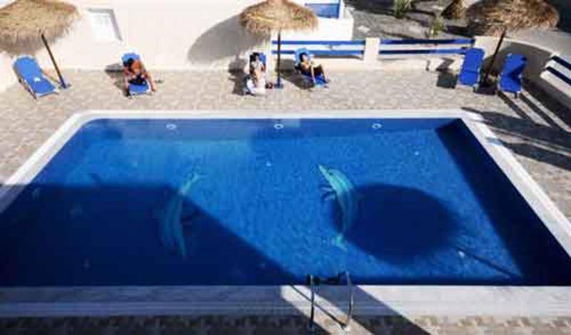 Perivolos Apartment | Apartment ∙ 8 guests