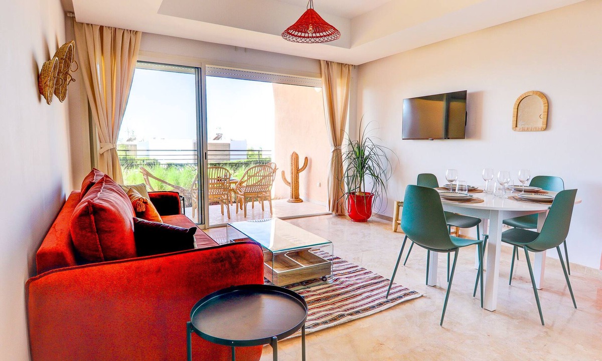 Tamrhakht Apartment | Apartment-Deluxe-Mobility bath-Ocean view