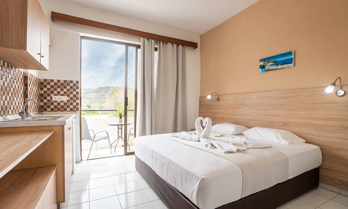 Faliraki Apartment | Apartment 'Sotirakis Standard Room 8' with Mountain View, Wi-Fi and Air Conditioning