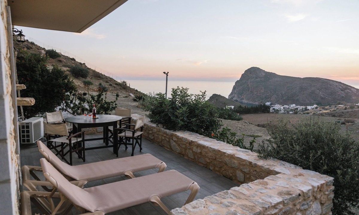Lentas Apartment | Apartment with sea view in Lentas
