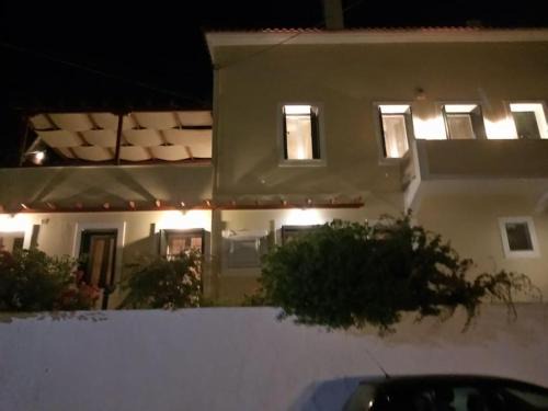 Apikia Apartment | Apoikia house with sea view 6max