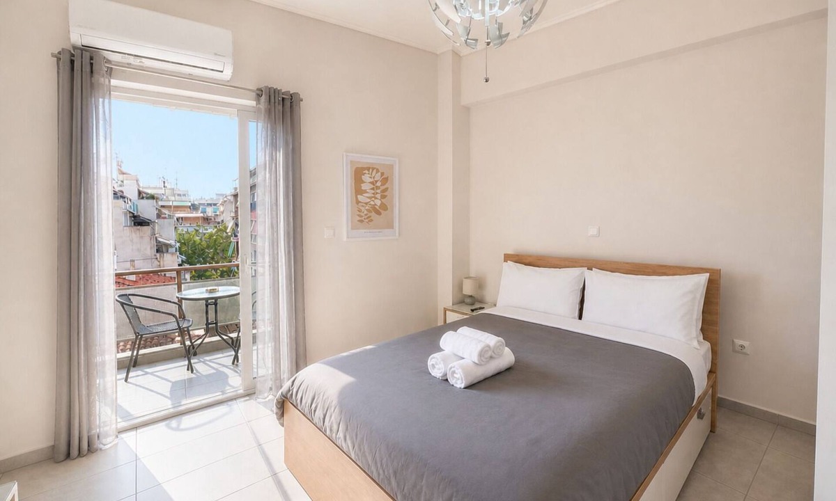 Agios Panteleimonas Apartment | Athens Studio Near Metro & Transport Hub by ΜΡS