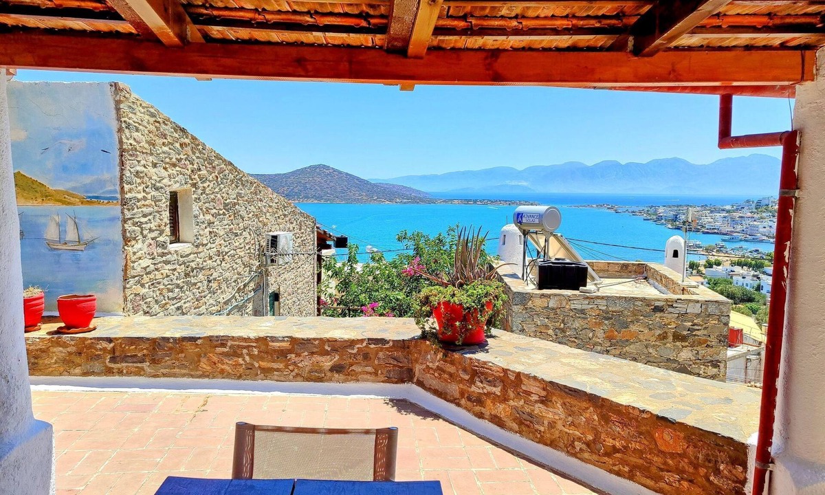 Mavrikiano House | Authentisches Kreta Elounda Haus mit Meerblick Margarita by Interhome