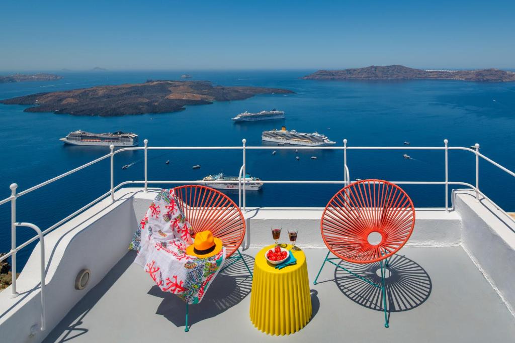 Fira Villa | Barocco Bello Villa
