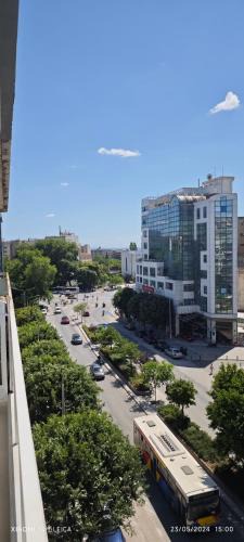 Vardaris Apartment | Be my guest-Your Urban Stay