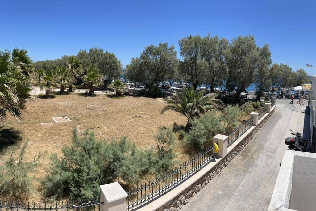 Agios Georgios Apartment | Beach apartment Edem first floor