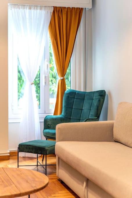Anafiotika Apartment | Boutique35 Luxury Apartment, Athens, Acropolis