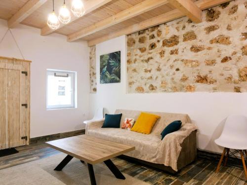 Liapades House | Casa Charisma