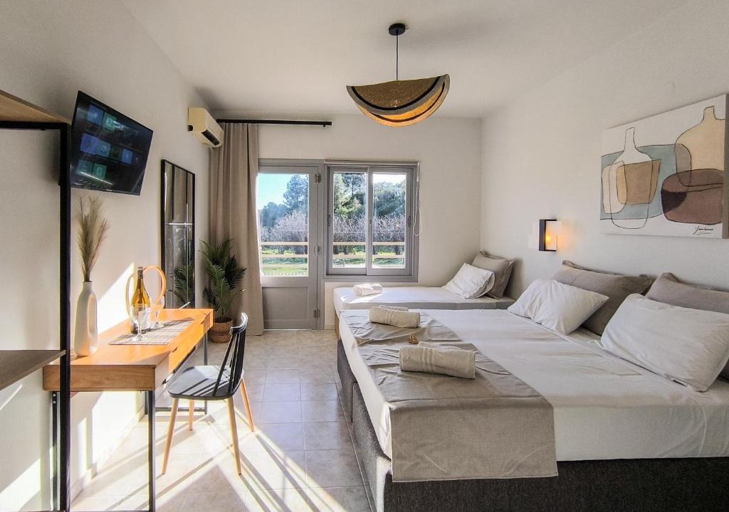 Skiathos Apartment | Celestia Roοms and Apartments