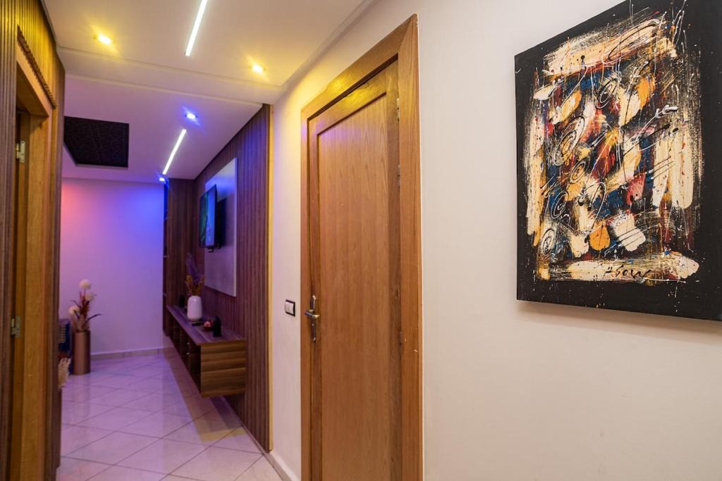 Quartier Maamora Apartment | Chic Signature Stay By the Train Station
