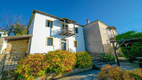 Agios Georgios Nilias House | Chrissi Nefeli