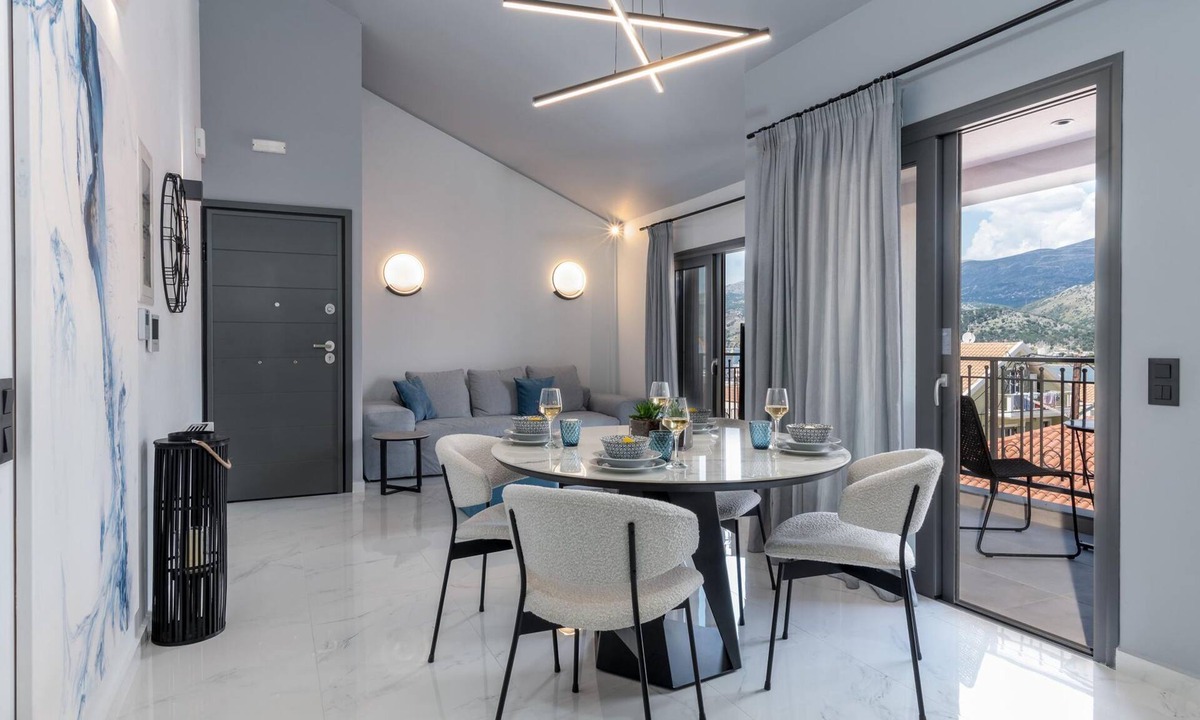 Kefalonia House | Deluxe 2br Suite with sea views to Argostoli bay