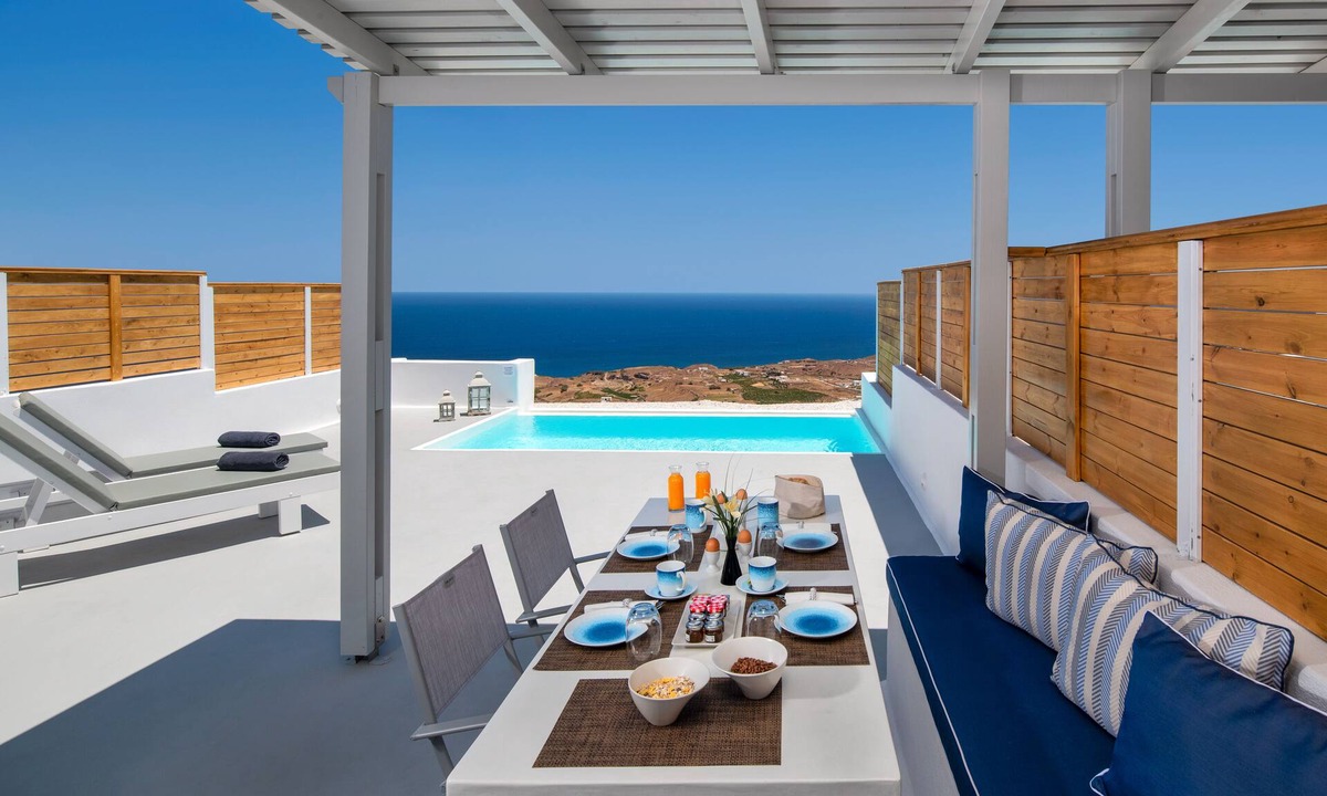 Vourvoulos House | Deluxe Suite Sea View with private pool - Siete Mares Luxury Suites