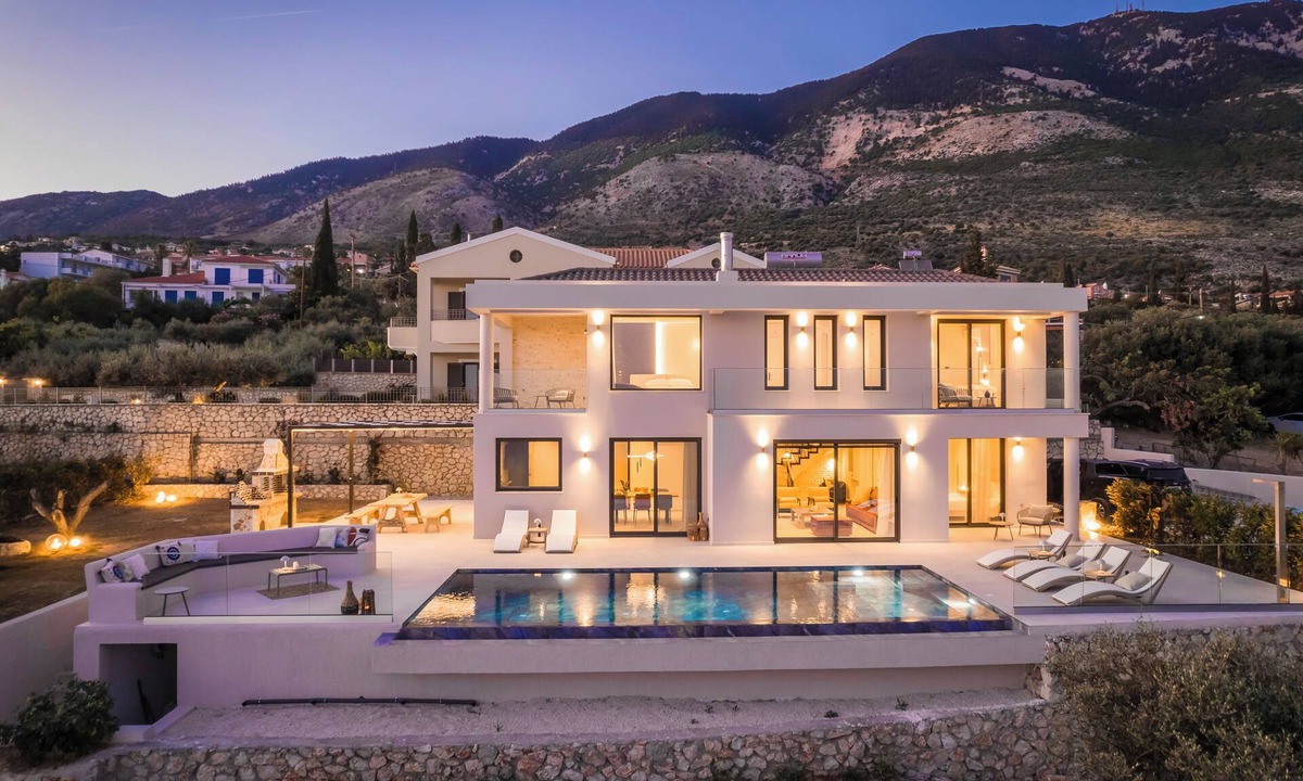 Lourdata Villa | Deos Villa