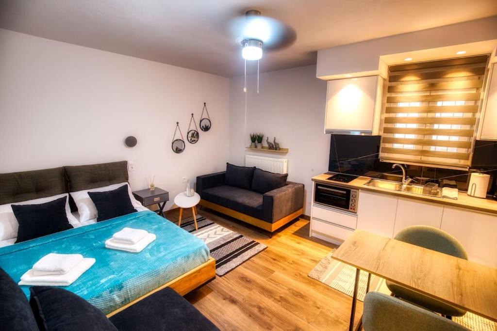 Trikala Apartment | Efi's little treasure!