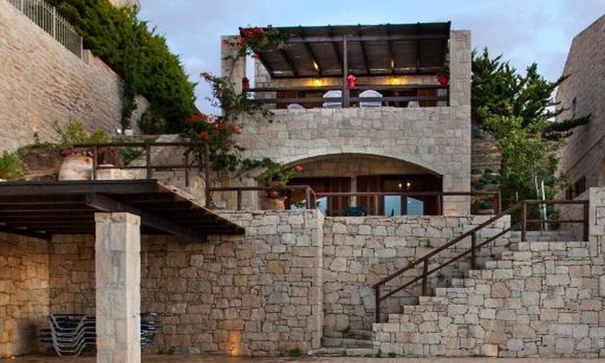 Agia Pelagia House | Elegant Villa for 4 in Agia Pelagia