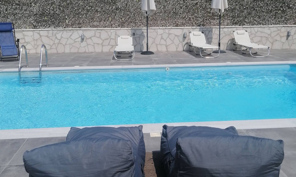 Skala Villa | Elegant villa for vacation and weddings