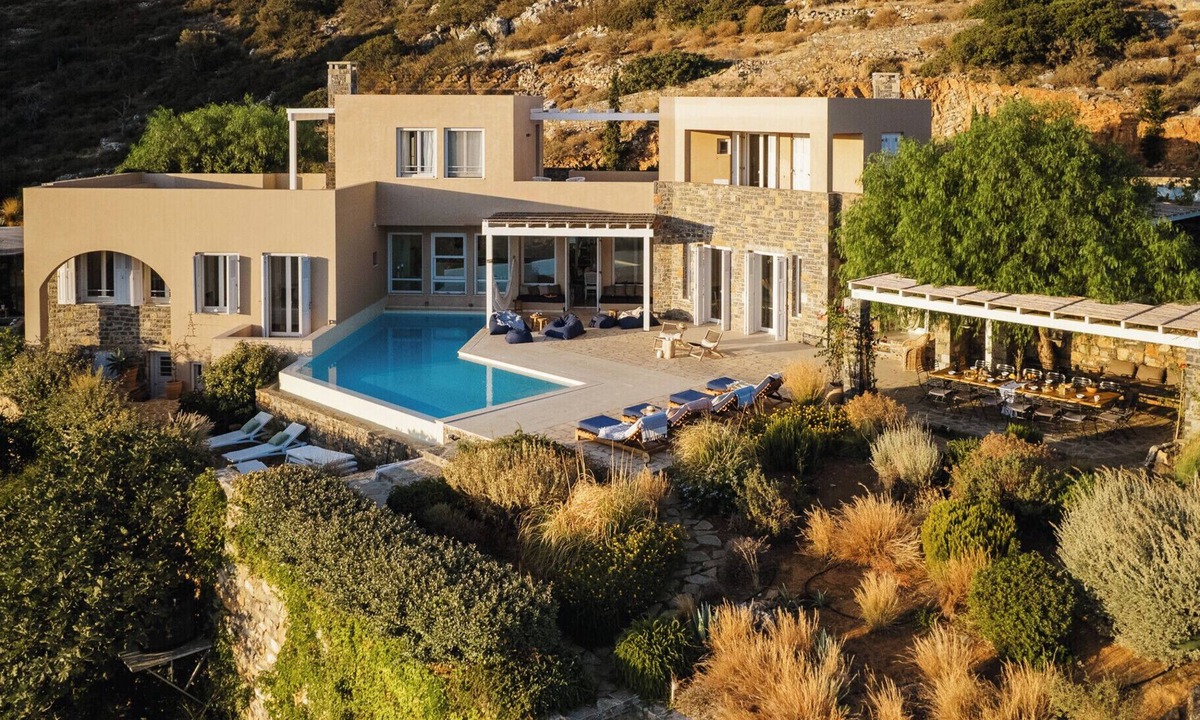 Agios Nikolaos House | Elounda Villa 2 by Fantasia Villas