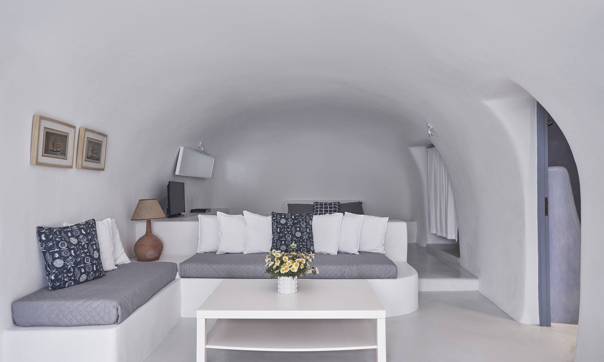 Fava Eco Suites | Finikia