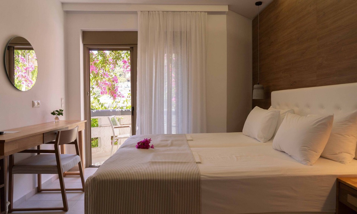 Agia Galini Hotel | Fevro Hotel