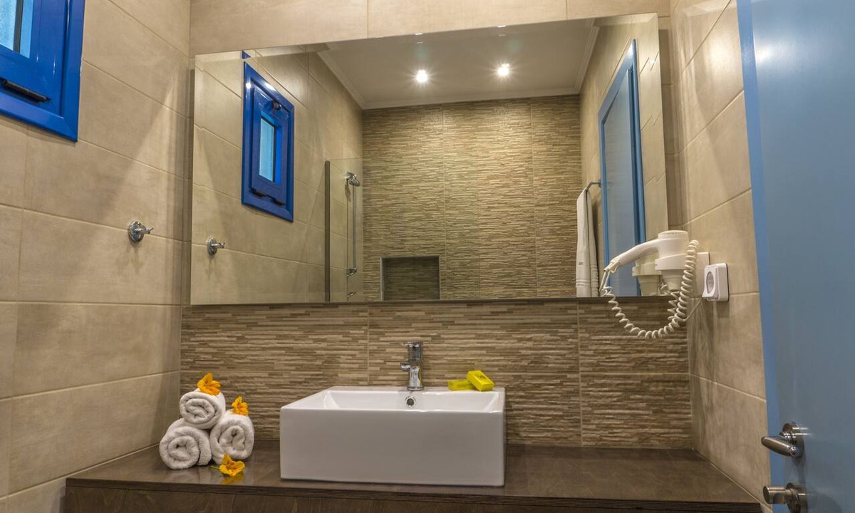 Preveza Hotel | Hotel Loukas Vrachos