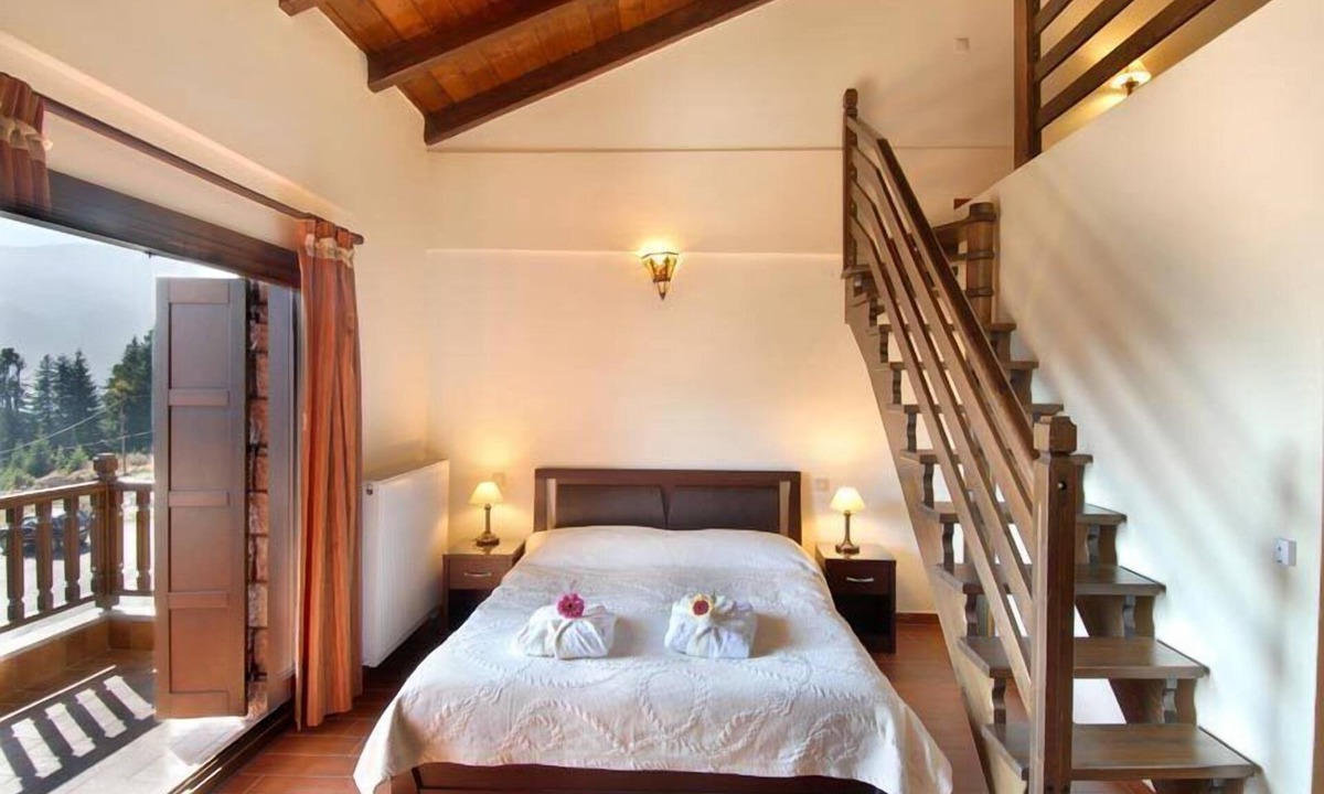 Neraidochori Hotel | Hotel Magiossi