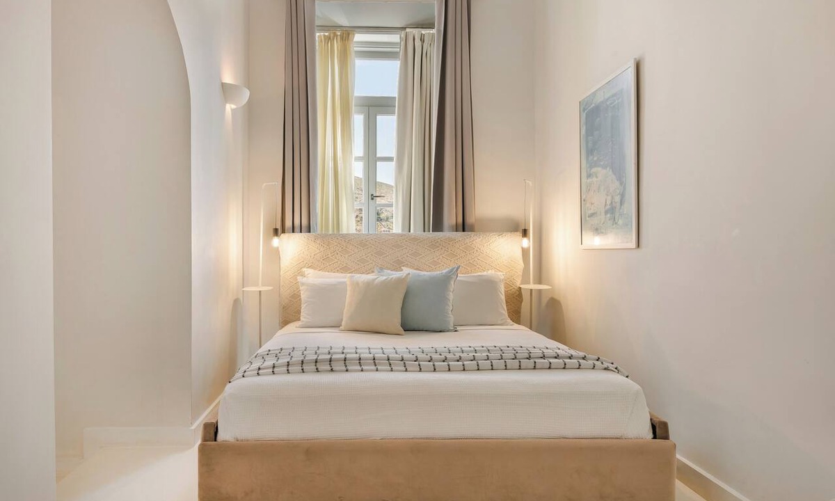 idhra Hotel | Hydra Hotel