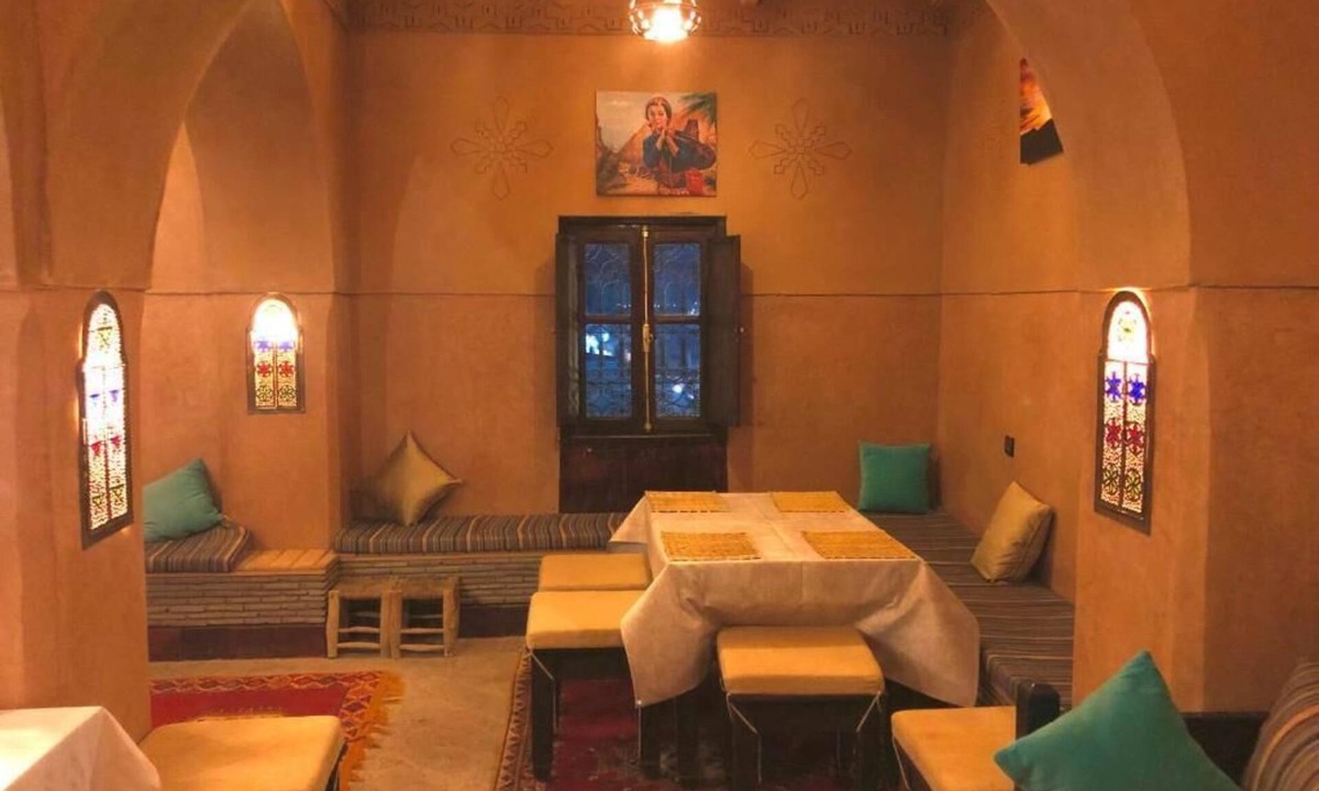 Nekob Bed & Breakfast | Kasbah Ennakb - Triple Room with City View 1