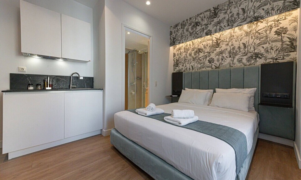 Ampelokipoi Bed & Breakfast | Kriel Suites by LIV Homes 202