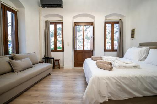 Symi Apartment | La Casa di Symi - Central Apartment with View