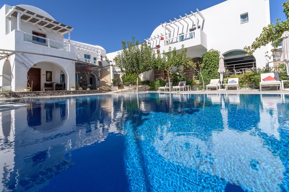 Kamari Hotel | La Mer Deluxe Hotel & Spa - Adults only