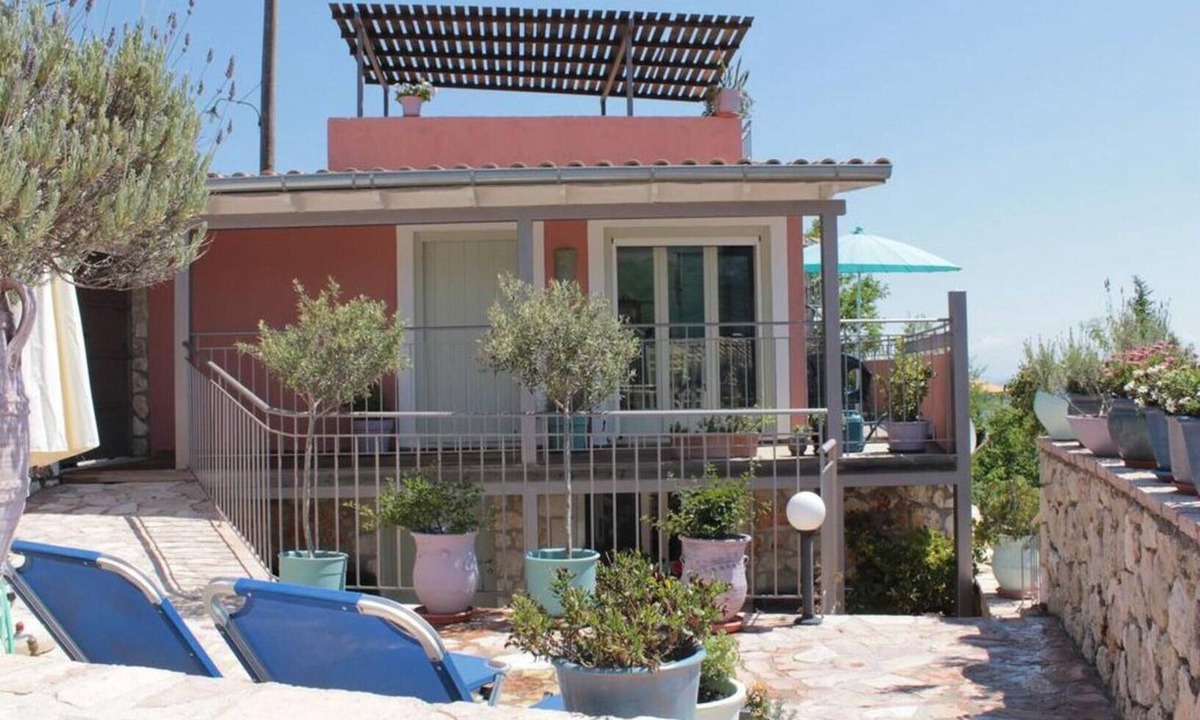 Sfakiotes Villa | Lefkas Kavalos Atmospheric Villa Kavalina