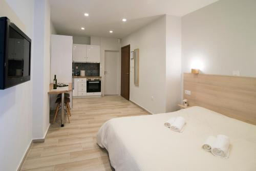Ilisia Apartment | Lovely central studio!