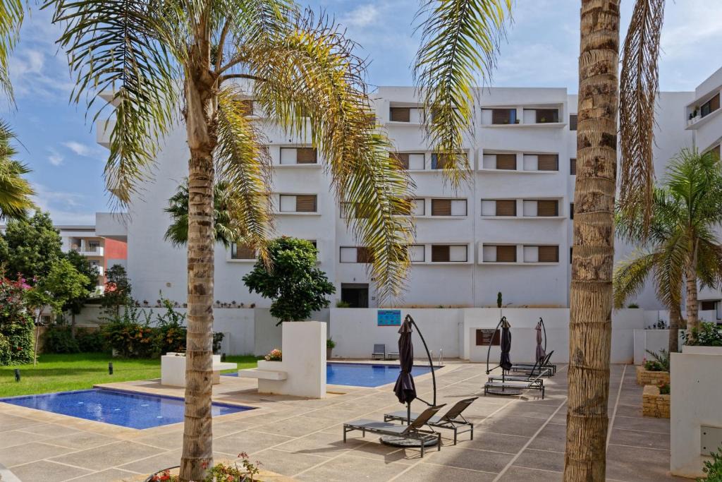 Agadir Bay Apartment | Luxury Apartment 90sqm with Pool near Beach WIFI Unlimited Optical Fiber