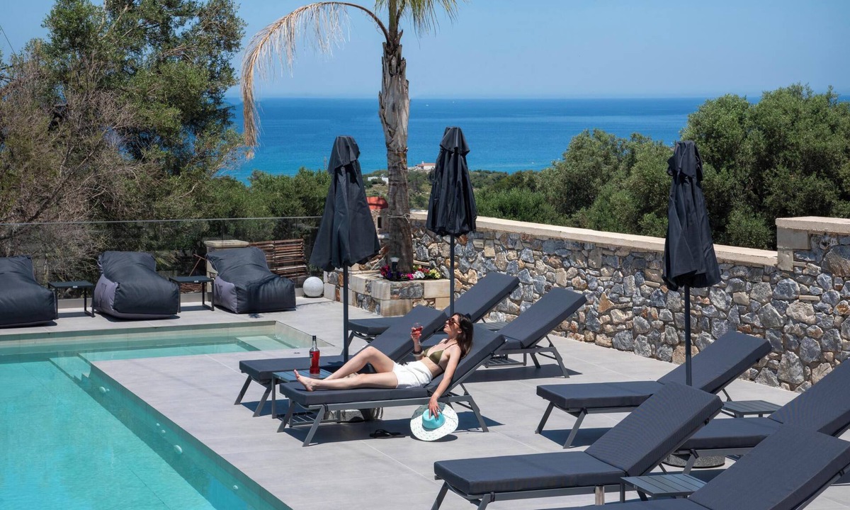 Mathes Villa | Manel Villa - Mountain Whispers by etouri