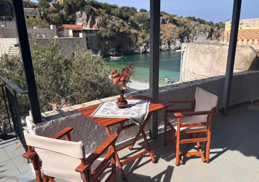East Mani Apartment | Mani s Secret Cove Suite Next To The Sea