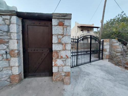Alika House | Mani Spot Giorgos