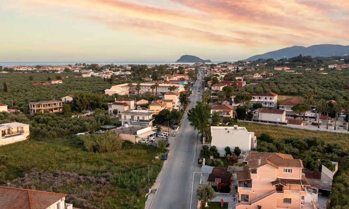 Agrilia Villa | Mataragkas Villa - 3 Bedroom Villa