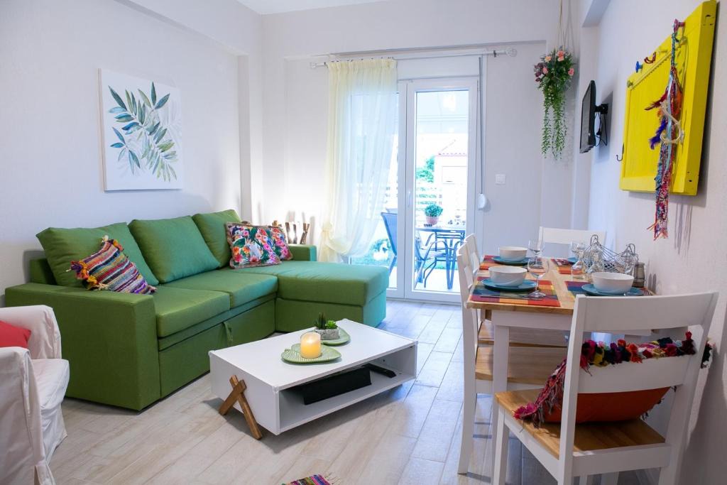 Nikita Apartment | Mihail