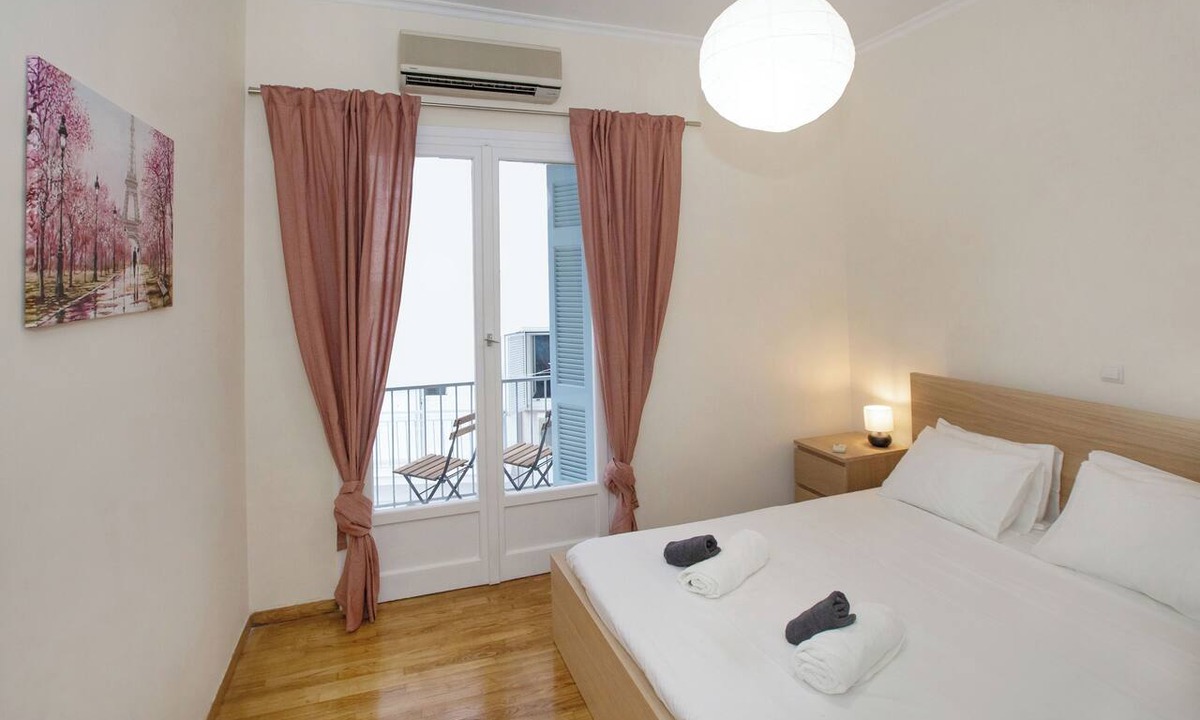 Pangrati Apartment | Modern Rental with Cozy Charm by GHH