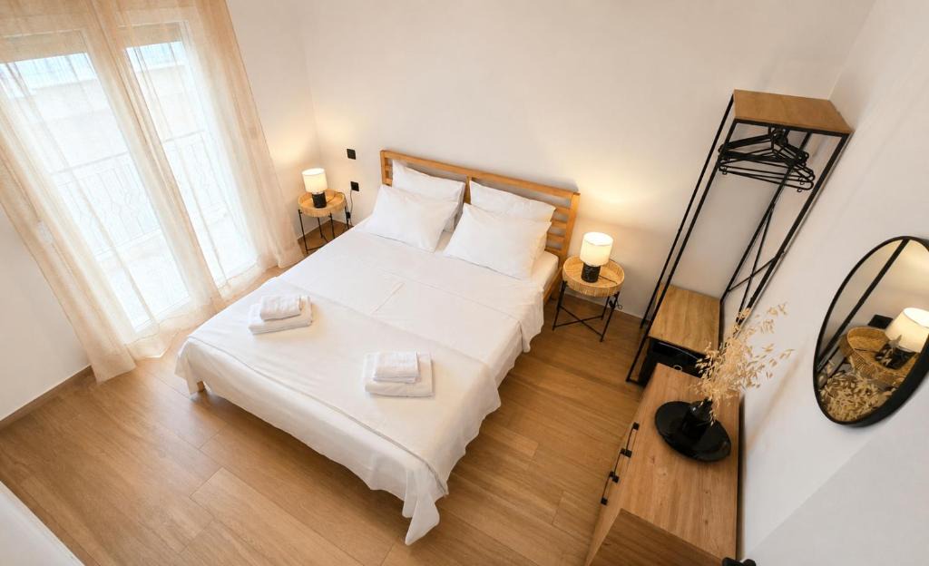 Neapoli-Sykies Apartment | Neapoli Light Residence